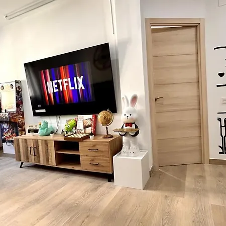 Lujo Proyector, Maquina Arcade, Wifi Y Patinetes Apartman