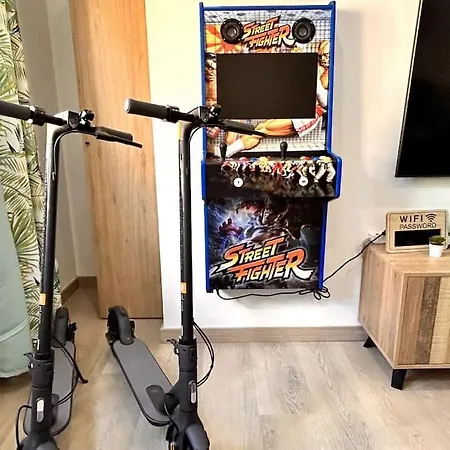 アパート Lujo Proyector, Maquina Arcade, Wifi Y Patinetes *