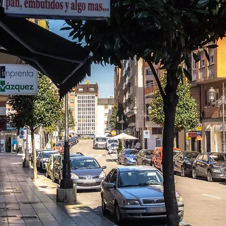 Lujo Proyector, Maquina Arcade, Wifi Y Patinetes Oviédo