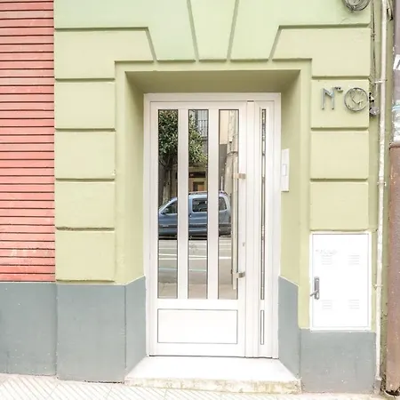 Lujo Proyector, Maquina Arcade, Wifi Y Patinetes Apartment